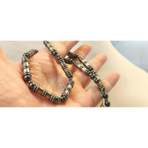 New Choker Necklace Silvertone and hematite beads choose yours - Picture 5 of 9